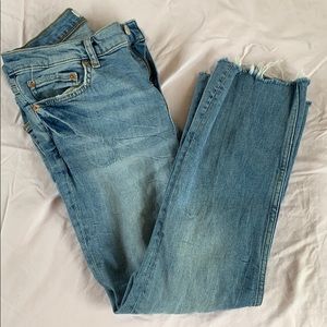 Zara Light Wash Skinny Jeans